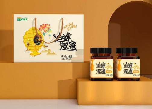 “追蜂逐蜜”蜂蜜礼盒包装设计