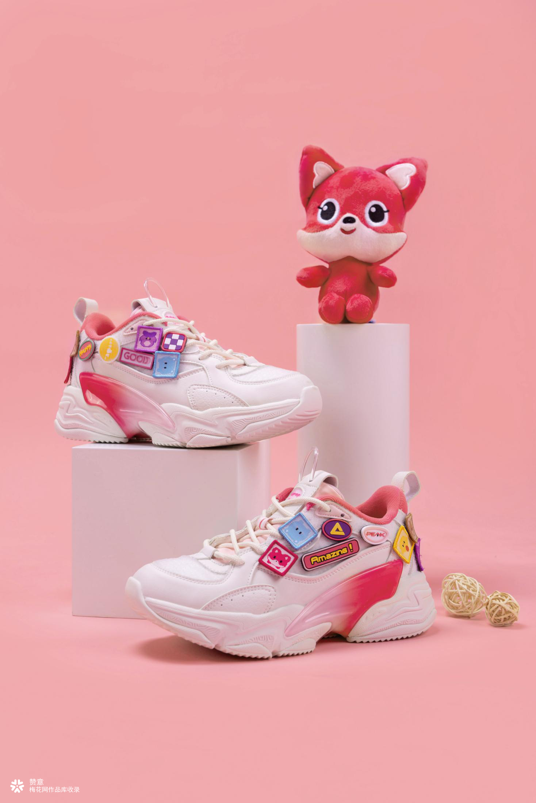 匹克态极X消消乐联名款产品