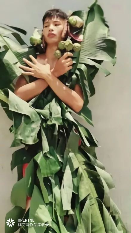 聚划算海报，卖空借势营销：垃圾分类，也可以很cool！