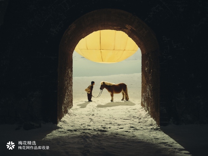 Songmont 邀你在雪地里，一同「纵马逐乐」