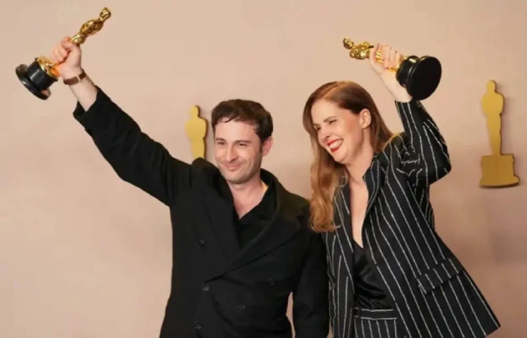 奥斯卡刚颁完这帮老演员就惨遭发卖