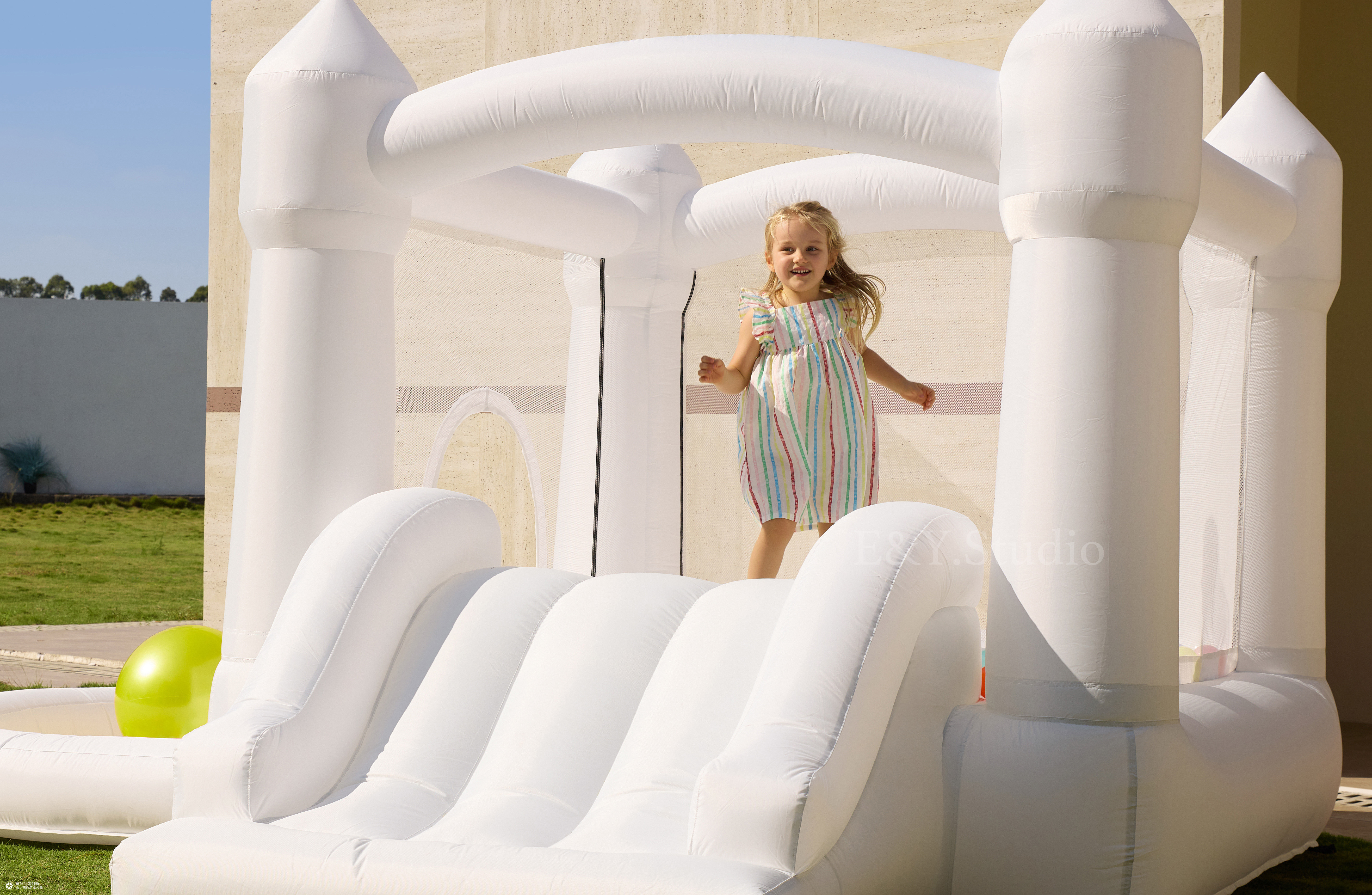 空气城堡拍摄案例