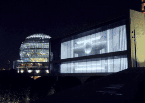 放射能X浦东美术馆：魔都夜晚的极致浪漫