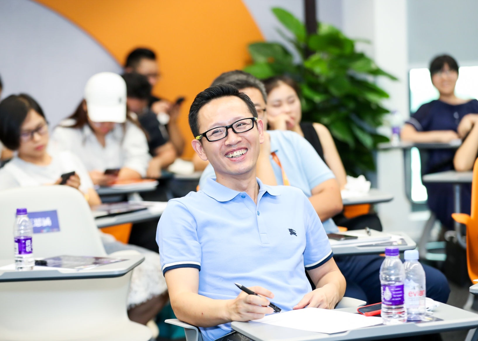 中国传媒大学&快手发布《2019新营销白皮书》 解码营销一体时代大变革