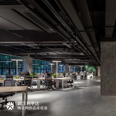 武汉利亨达办公环境空间设计