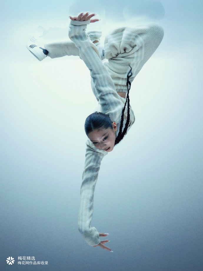 adidas 和 JENNIE 来一场即兴芭蕾