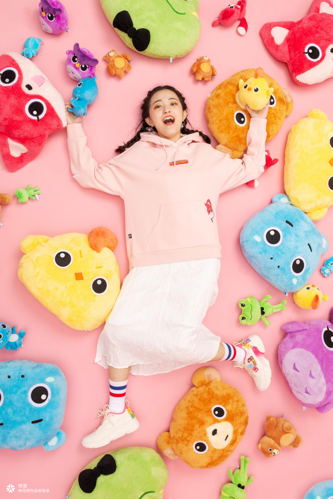 匹克态极X消消乐联名款产品