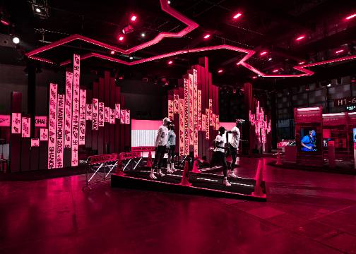 上海马拉松NIKE展台