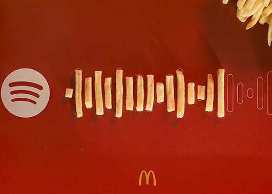 麦当劳的9种餐垫纸创意！