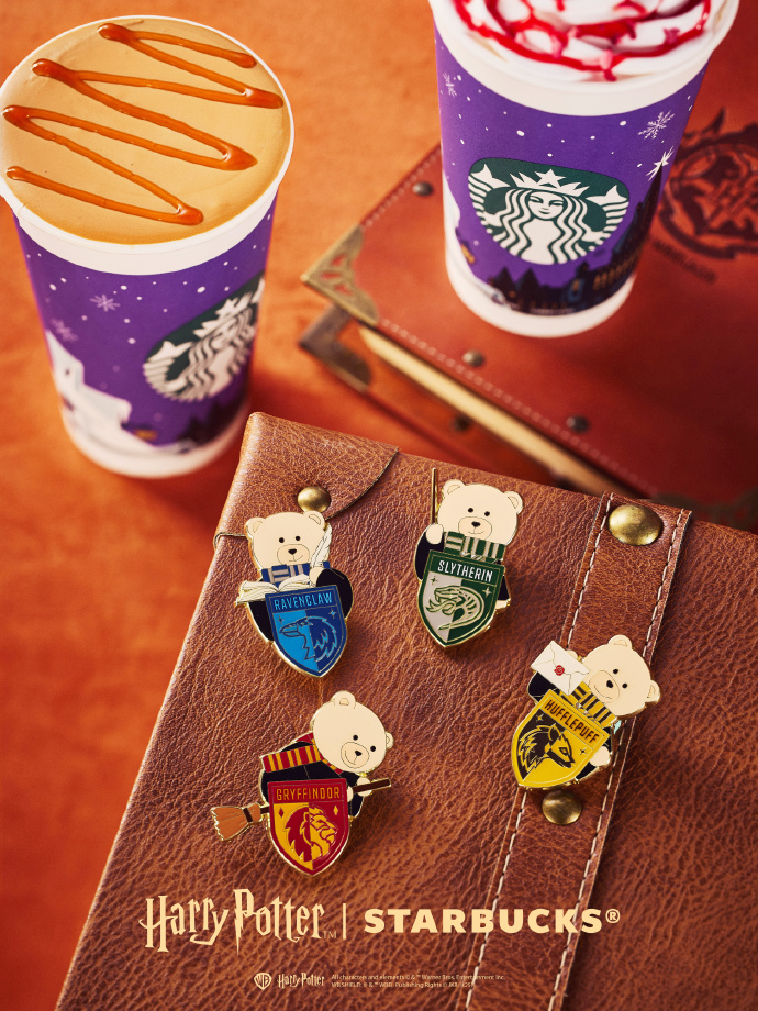 星巴克在冬日开启魔法盛典