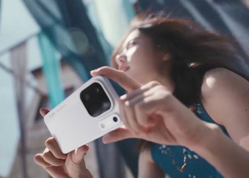 OPPO：还原这一刻，留住最真的