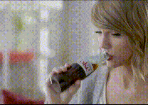 可口可乐《霉霉的猫咪魔法》创意广告