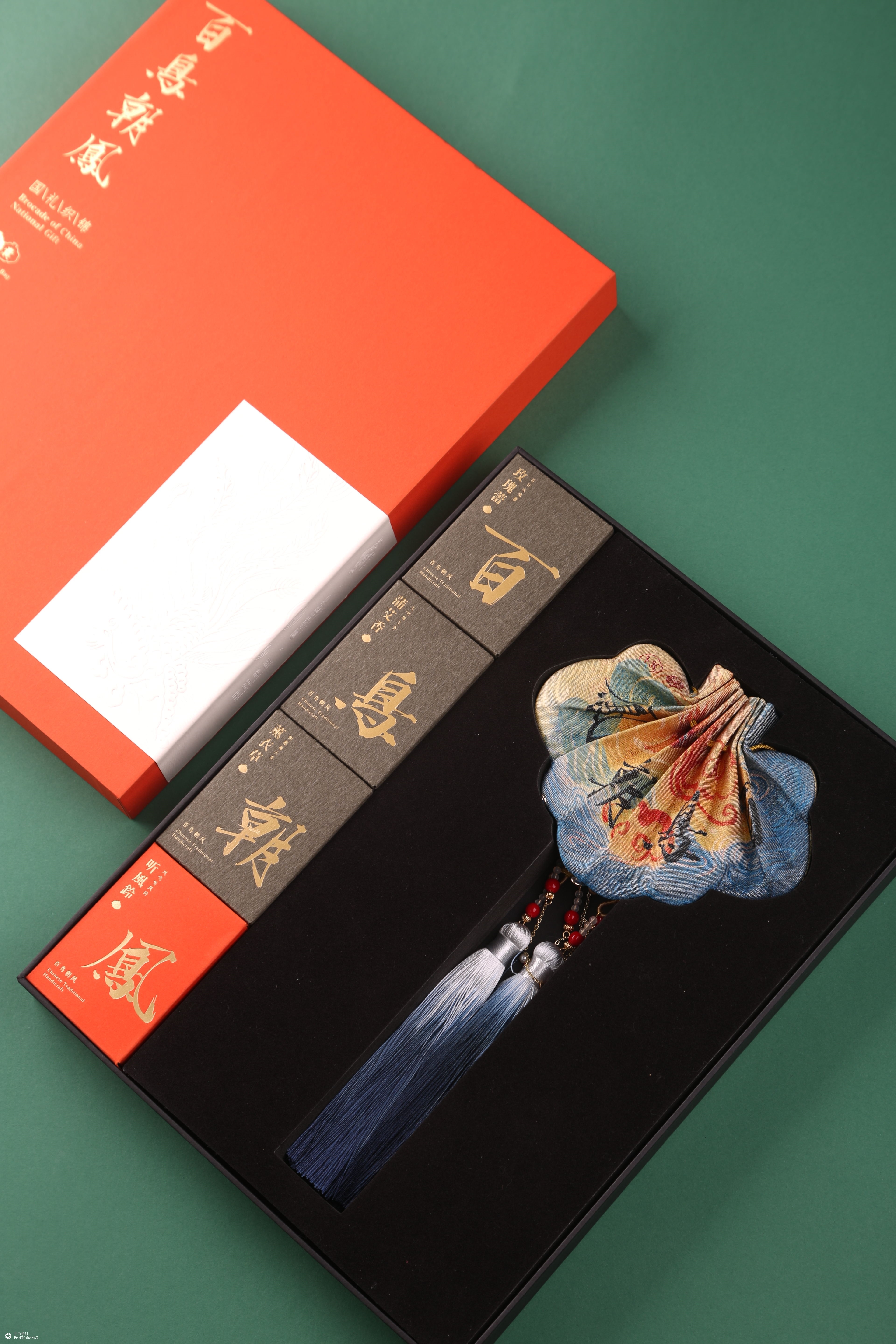 王的手创香囊设计：《百鸟朝凤》荷包