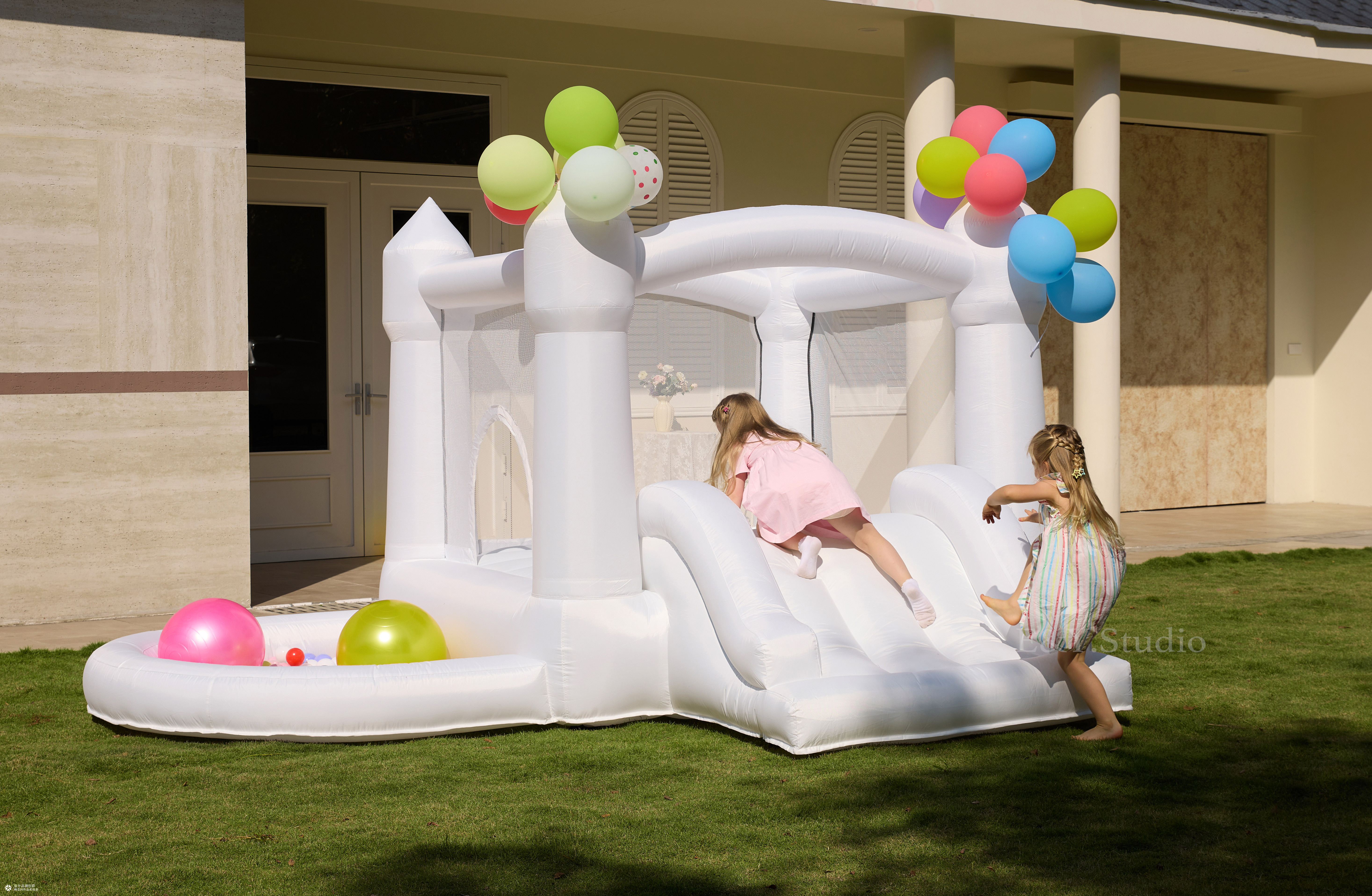 空气城堡拍摄案例