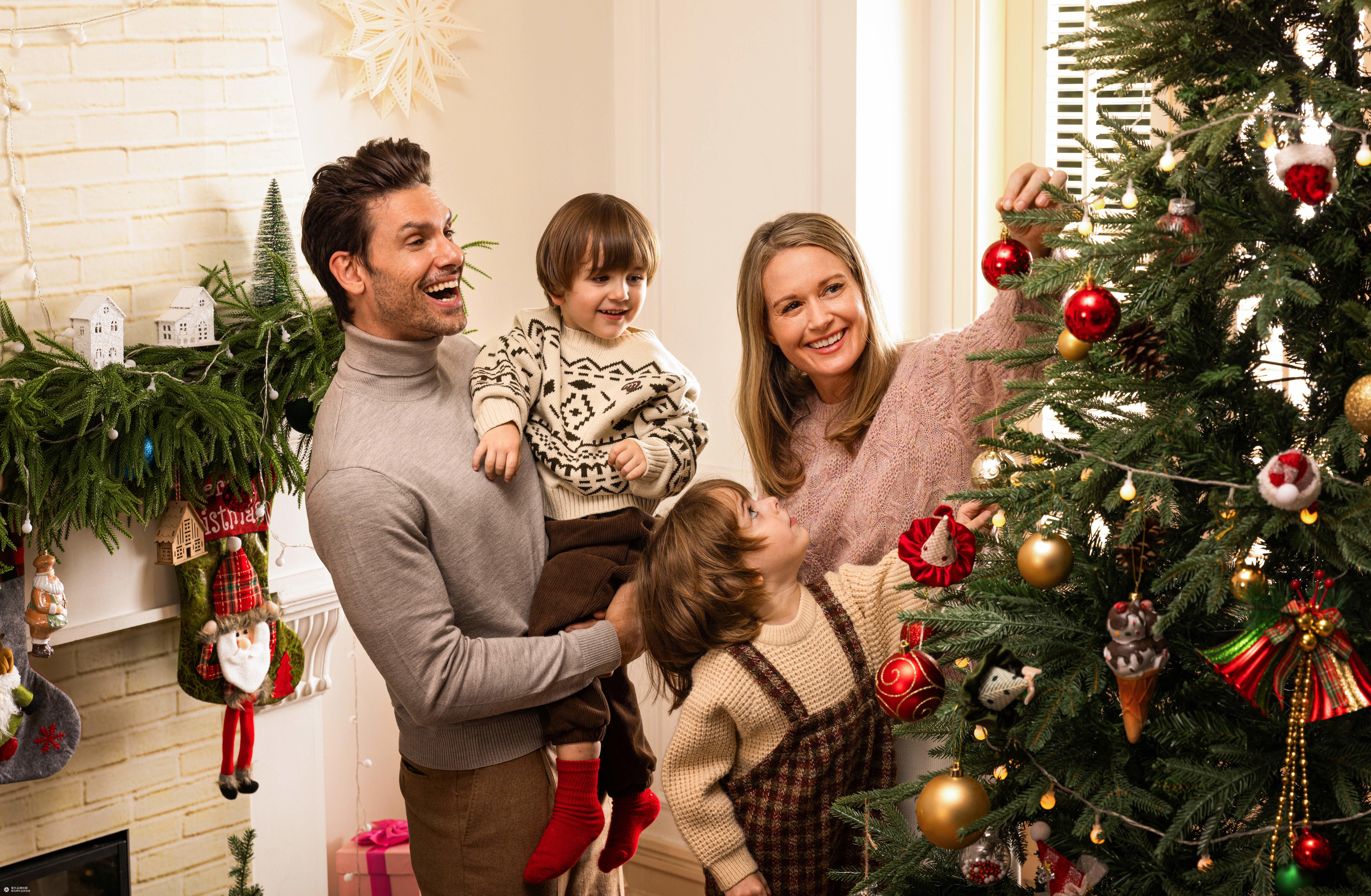 Momcozy沐浴炸弹圣诞特辑